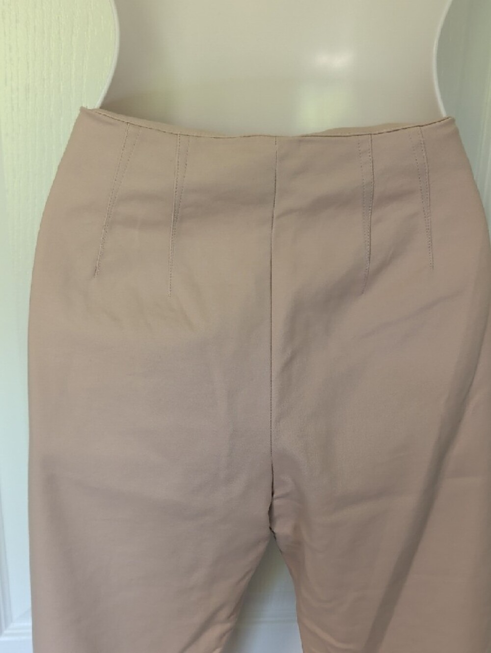 Vince Camuto Women's Straight Leg Pants in Light Beige - Picture 5 of 13